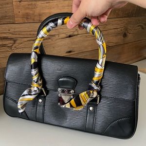 Louis Vuitton Black Epi Leather Segur PM